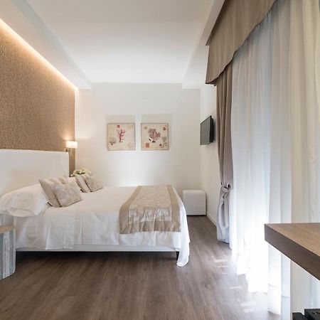 Hotel Mon Cheri Ριτσόνε Εξωτερικό φωτογραφία
