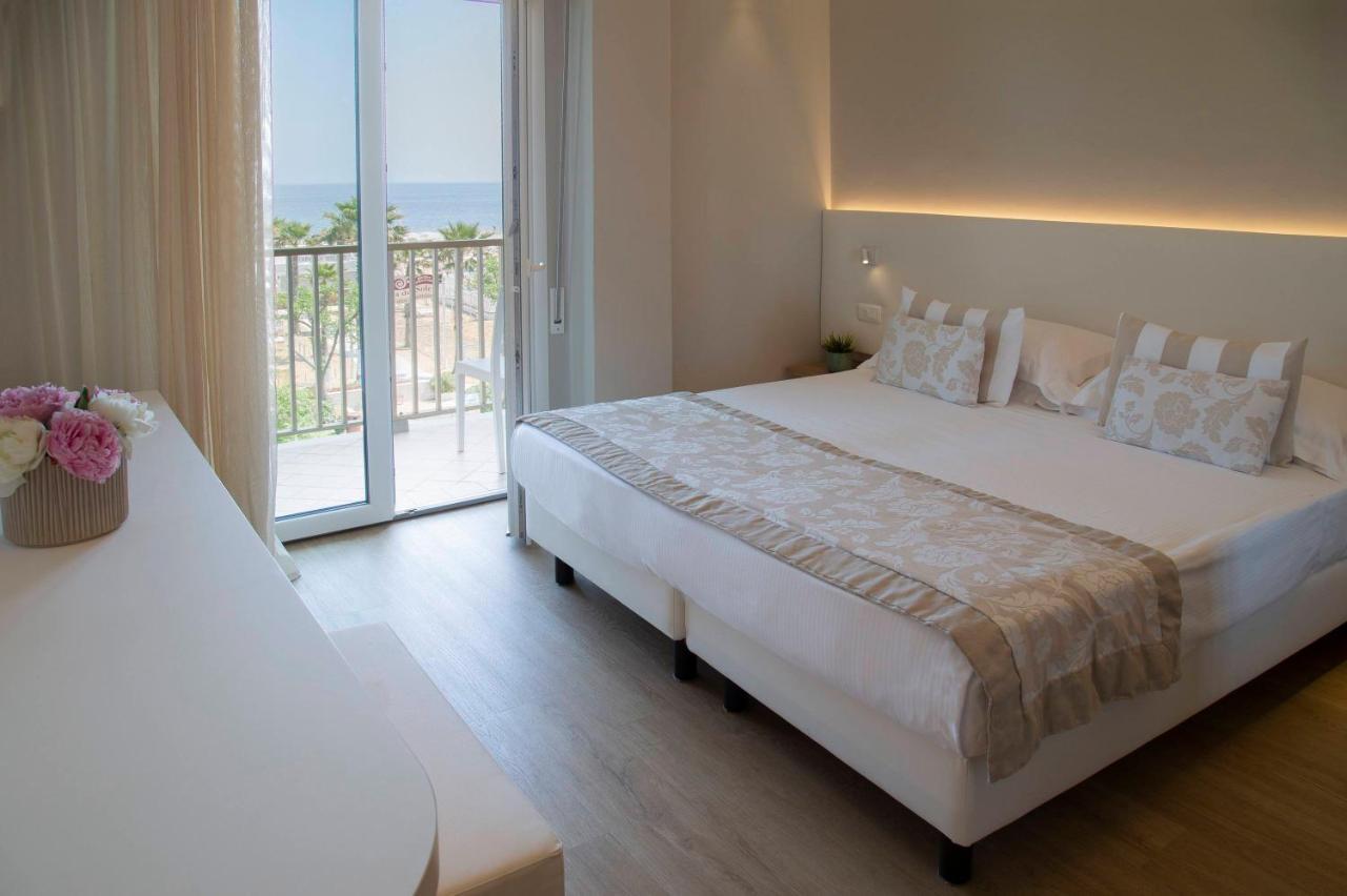 Hotel Mon Cheri Ριτσόνε Εξωτερικό φωτογραφία