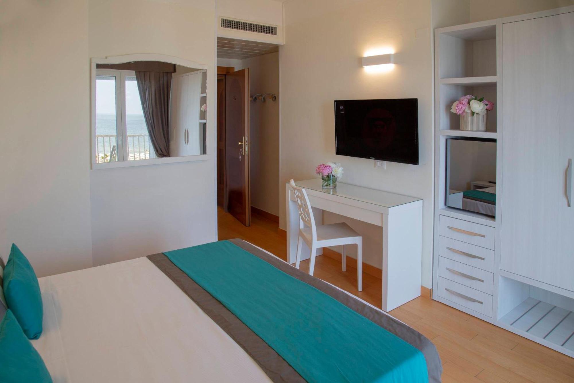 Hotel Mon Cheri Ριτσόνε Εξωτερικό φωτογραφία