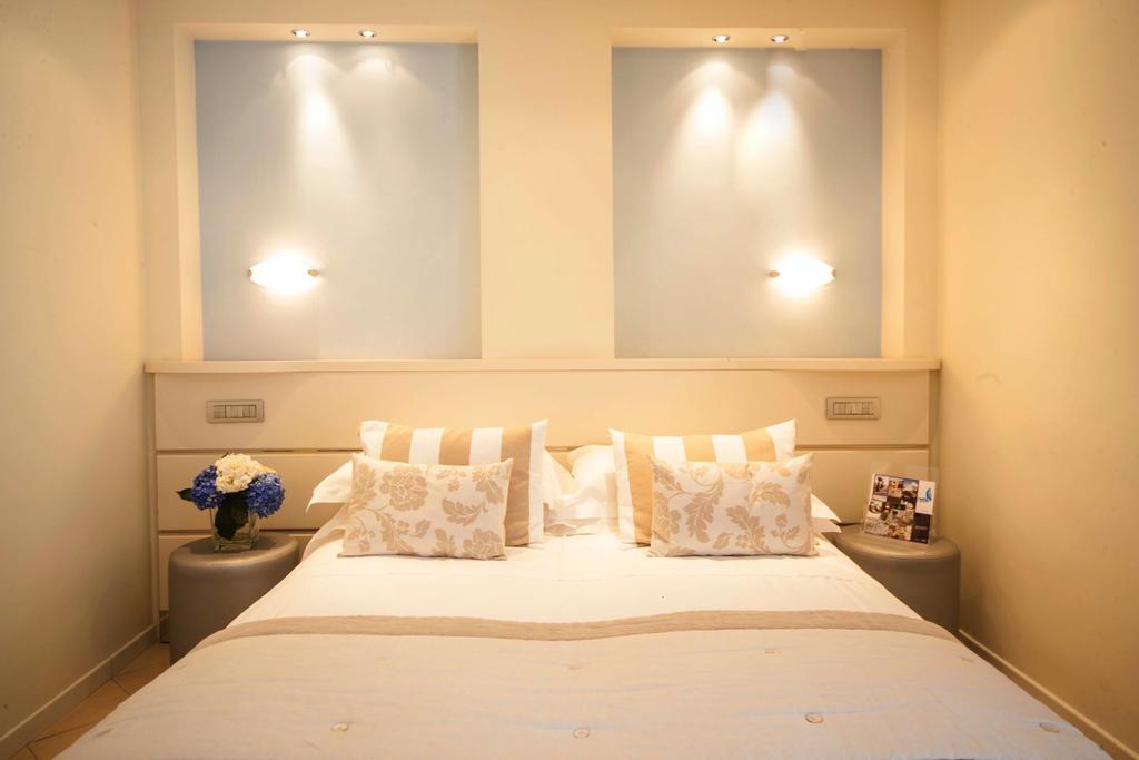 Hotel Mon Cheri Ριτσόνε Εξωτερικό φωτογραφία